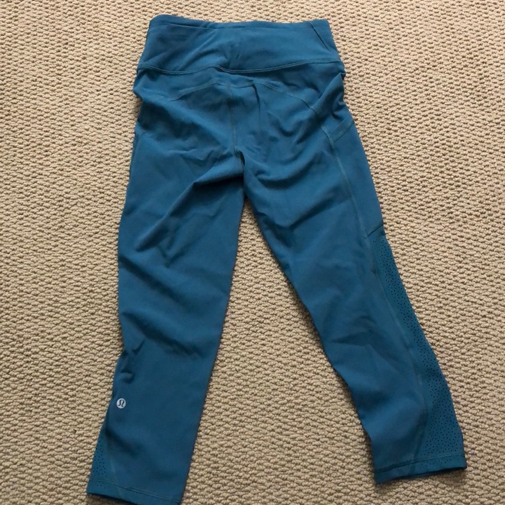 Lululemon cropped leggings
